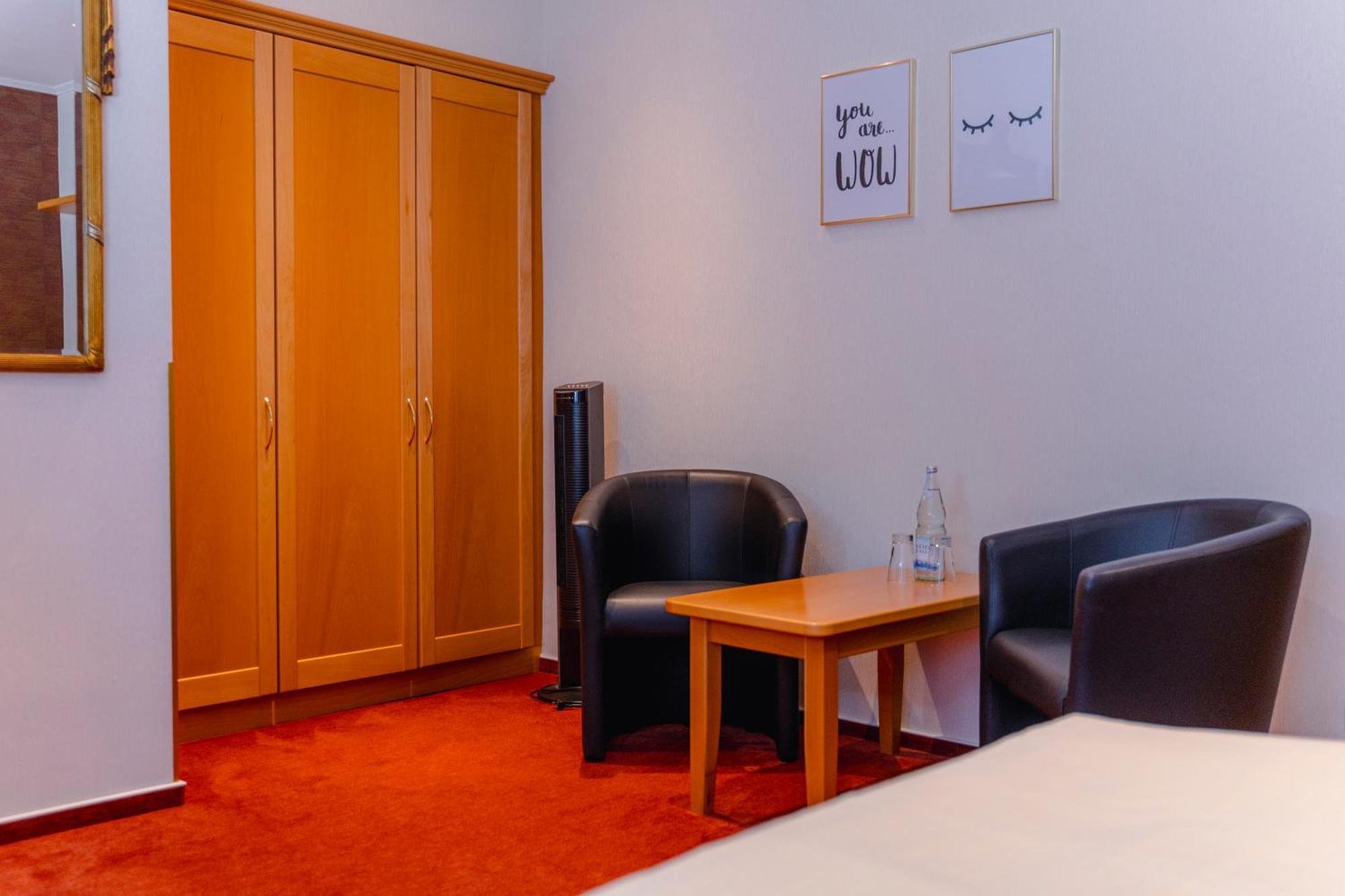Hotel Unter Den Linden Рюдесхайм-на-Рейне Экстерьер фото